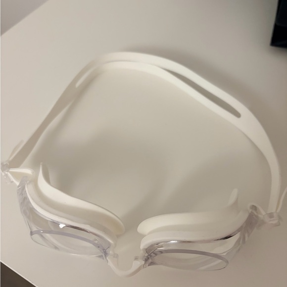Swim Goggles - White - Picture 5 of 6